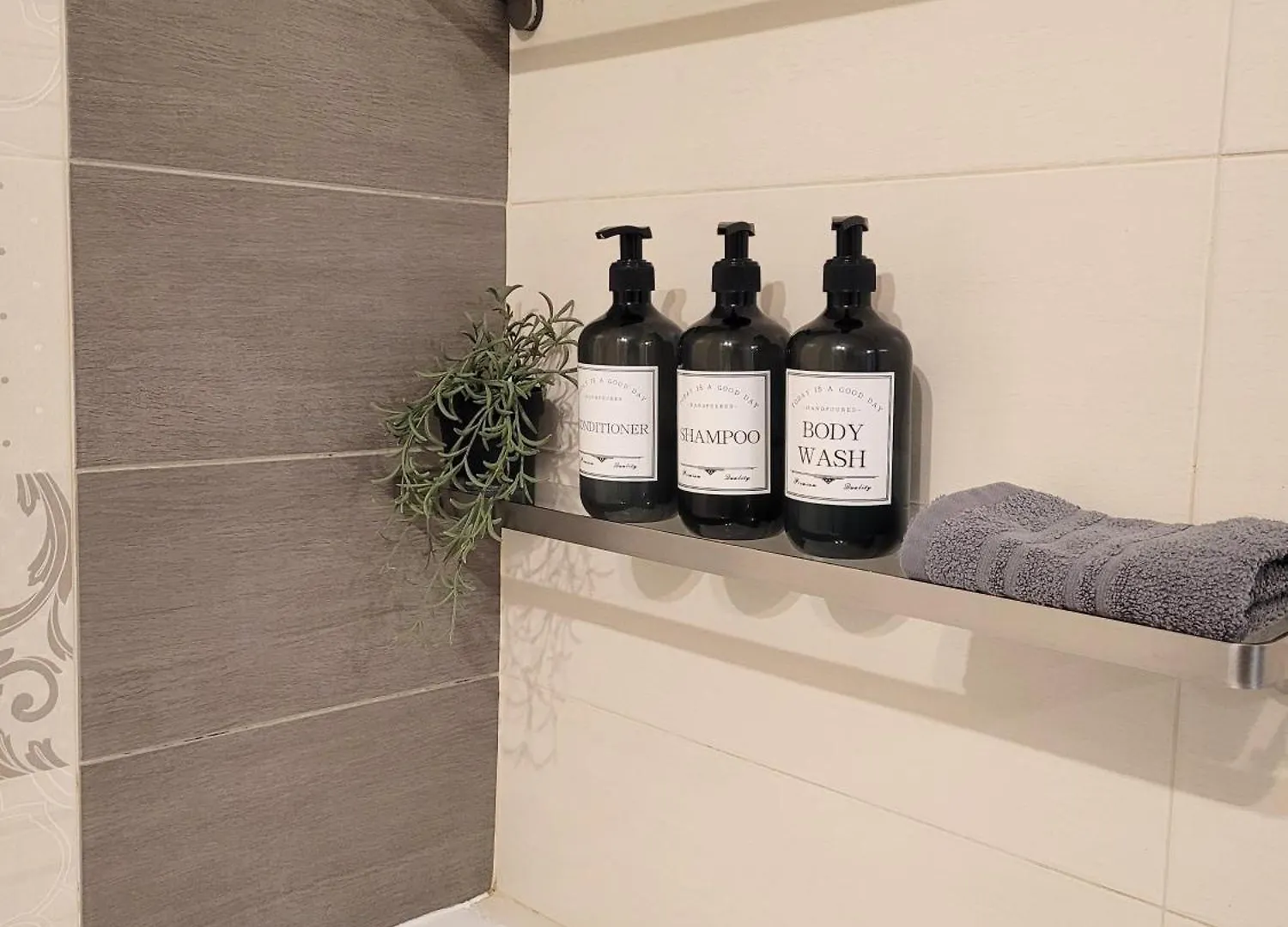 Cozy City Retreat, Obor Market & Metro Bucharest Apartment